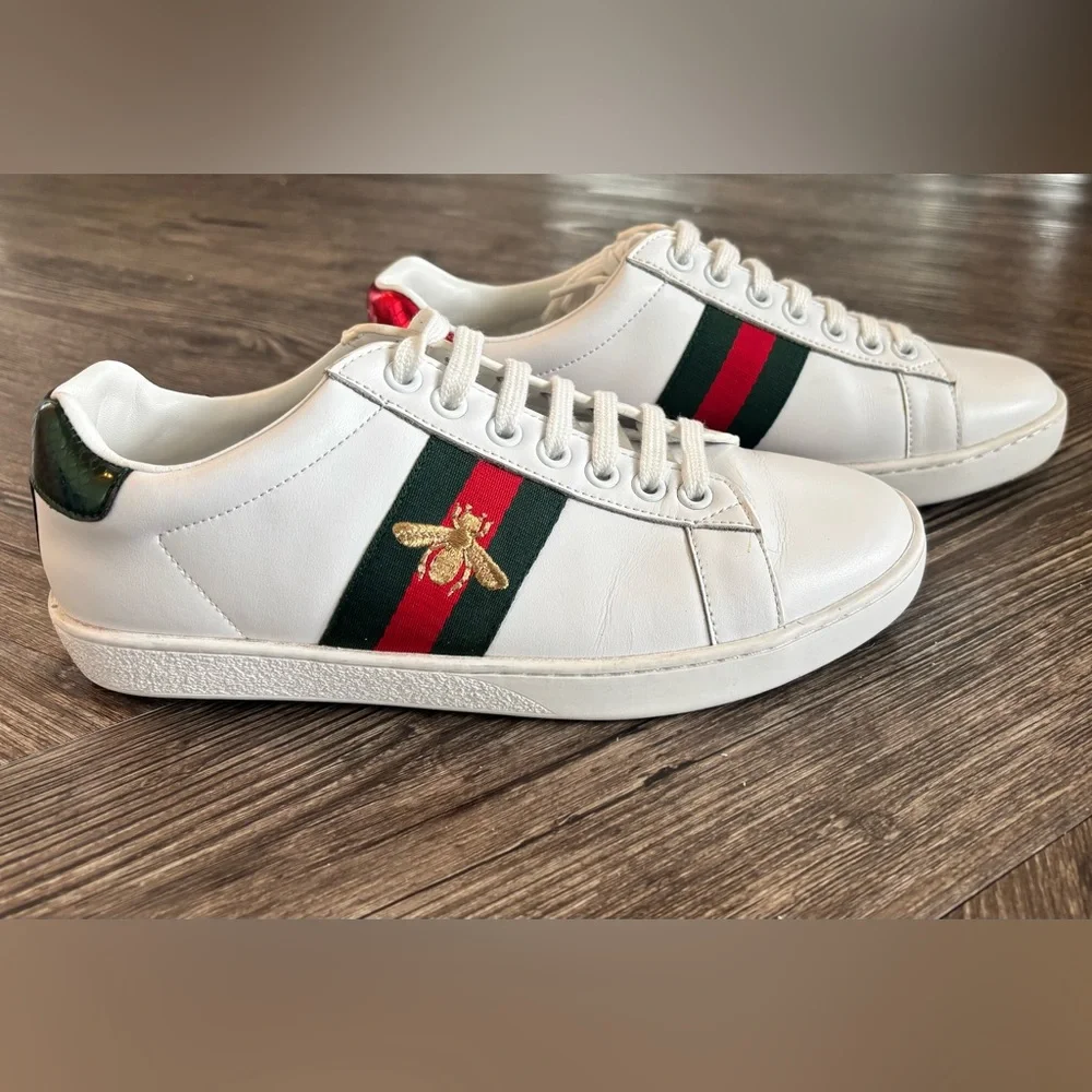 Gucci White Sneakers with Red and Green Stripes - US 8 - Picture 4 of 11